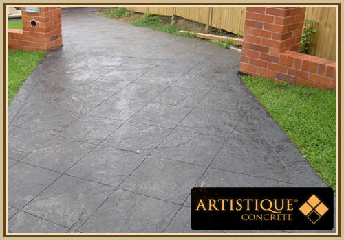 Texture Stained Concrete Driveway - Image 8